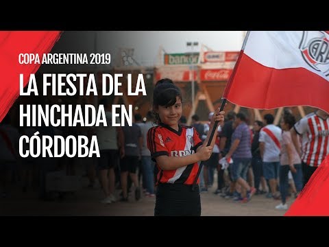 "La fiesta de la hinchada en Córdoba - Copa Argentina 2019" Barra: Los Borrachos del Tablón • Club: River Plate