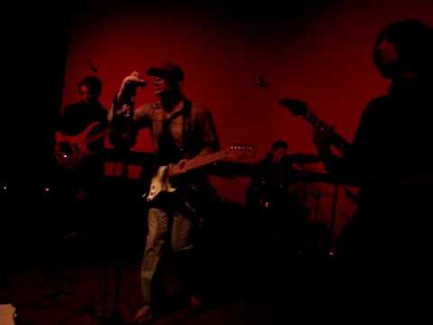 Eu vreau sa stiu - WHITE ASH - Club Suburbia