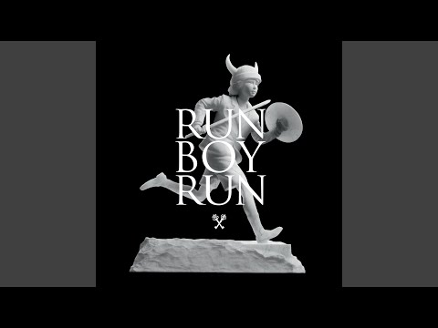 Run Boy Run – Instrumental (Woodkid)