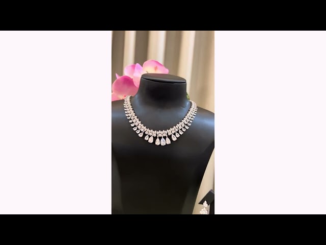 طقم زركون فضي لمعة قوية