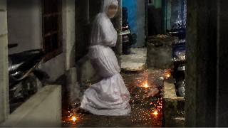 Download lagu I Terrorized You with a Ghost Using a Match Firecracker! mp3