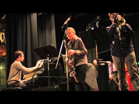 download lagu mp3 mp4 Ian Carey Trumpet, download lagu Ian Carey Trumpet gratis, unduh video klip Ian Carey Trumpet