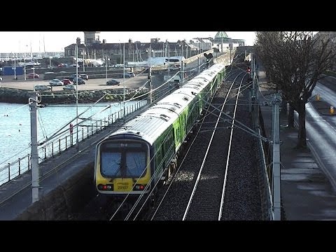 IE 29000 Class DMU Train number 29107 - Dun Laoghaire, Dublin