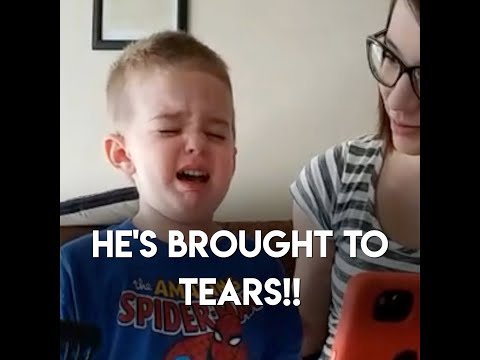 TODDLER'S INCREDIBLE REACTION to hearing "Fly Me To the Moon / Lucky" mashup