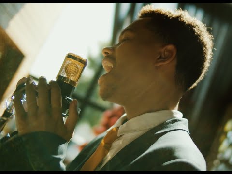 Zitto Schroeder - Christmas Love (official Video)