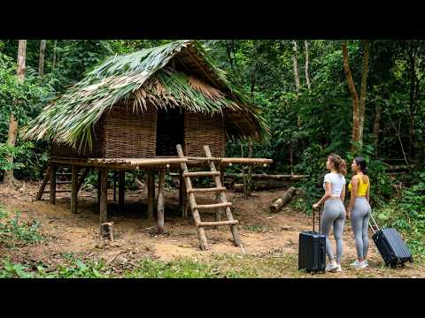 Brave Girls Build a Primitive Bamboo House in the Jungle
