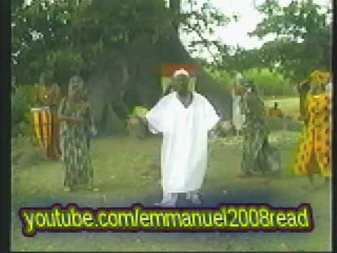 Racine Mapou De Azor - Zanmi  ( kanaval 2000 )