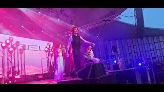 NO ANGELS - SEND ME FLOWERS und SOMEDAY - Live in Berlin 2025