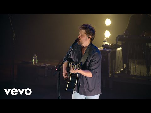 Luke Grimes - Hold On (Live From The Ryman)