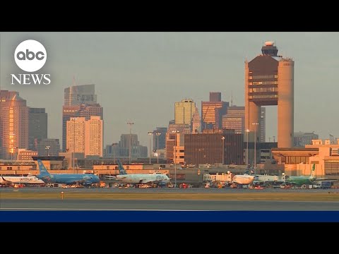 Planes avoid collision in close call