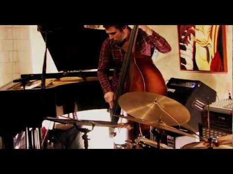 CORNETTADA tocam Ornette Coleman no Be Jazz- Part 2 - Hugo Antunes; João Lobo; Giovanni di Domenico