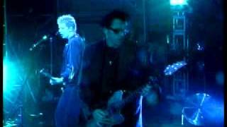 The Offspring - Gone Away (live)