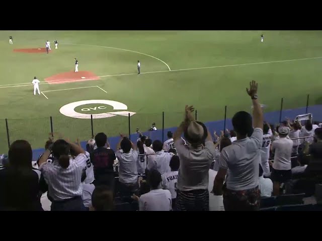 9回裏 マリーンズの代打・福浦が起死回生の同点タイムリー!! 試合は延長戦に突入!! 2014/7/15 M-H