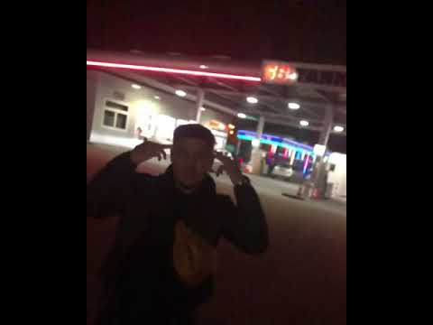 Mit dem Kopf durch die wand