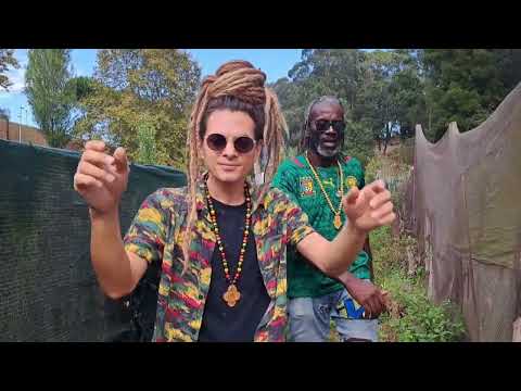 Ras Maxx David & Leon Demaria "One People" (Official Videoclip)