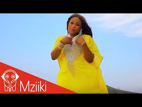 Joyce Blessing - Menka Nykere Obia (Official Video)