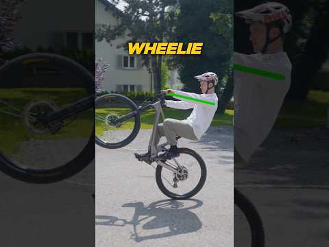So many people make these mistakes when doing a wheelie!😵 #mtb #bike #mtblife #wheelie #howto