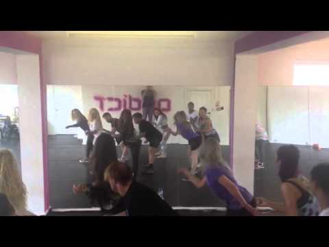 Mike delinquent project ft lady lashurr - step in the dance