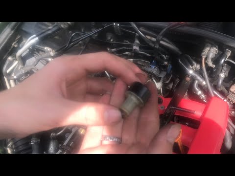 POSITION des PCV-Ventils bei einem 1,8-t-Audi, Volkswagen