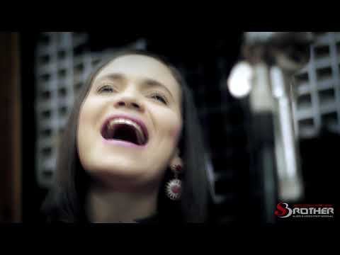 Clip da música Enxugue as Lágrimas de Ana Nóbrega, com interpretações de artistas de Imperatriz.