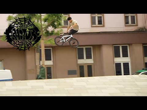 "FRACTURE" by Felix Prangenberg