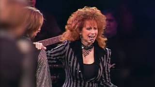 &quot;I Won&#39;t Stand In Line&quot; - Reba On Tour 1995