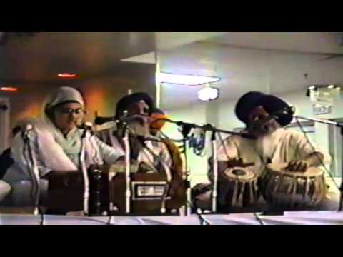 Asee Khathae Bahuth Kamaavadhae Anth N Paaraavaar - Toronto Samagam July 1992