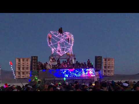download lagu mp3 mp4 Robot Sunrise, download lagu Robot Sunrise gratis, unduh video klip Robot Sunrise
