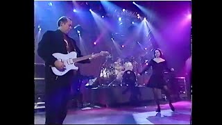 10,000 Maniacs Live, MTV Drops The Ball - New Year&#39;s Eve &#39;92 (These Are Days, Candy Everybody Wants)