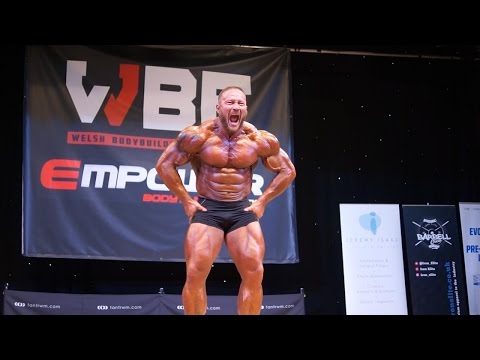 2x Mr Universe Dave Titterton at the WBF