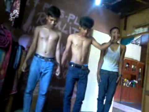Trio gaul dance