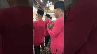 Download lagu Anang Sukma sings Selawat at wedding ceremony celebration for bride and groom mp3