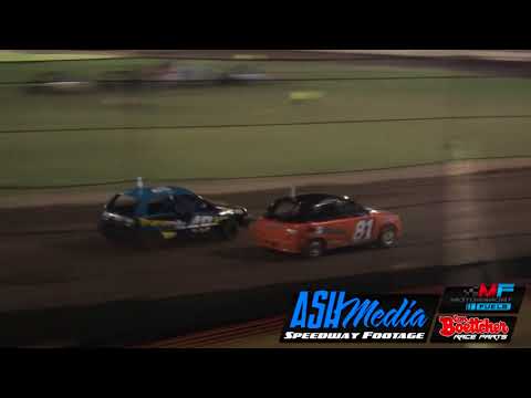 Junior Sedans: Queensland Title - A-Main Race Highlights - Rockhampton - Mar 2018