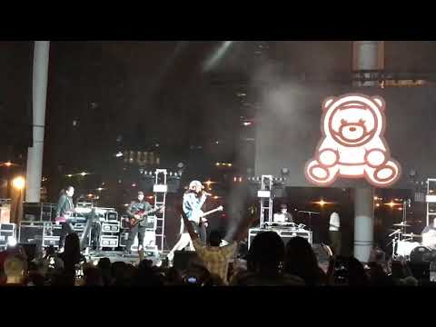 Ozuna - Me Reclama (En vivo en Cleveland Ohio, May 19 2017)