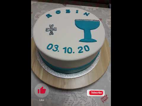 Easy Cake Decoration with Fondant #shorts #cake #cakedecorating #cakedesign #cakes