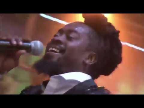 BEENIE MAN & Zagga Zow Band live @ Main Stage 2017