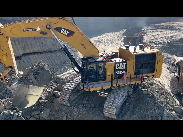 A Day with Mega Machines: Excavators, Bulldozers, Heavy Transports, and More - Mega Machines Movies SDDEFAULT Thumbnail