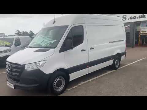 2023 Mercedes-Benz Sprinter 315 L2H2 - Image 2