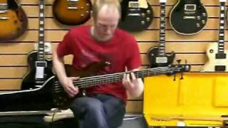 Video thumbnail for Ibanez SR705 by guitarsib