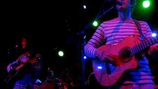 Kings of Convenience feat. Franklin for Short - Stay Out Of Trouble (Live in Boston, MA)