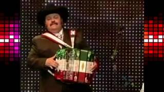 Ramon Ayala Y Los Bravos Del Norte - La Vecina Me Puso El Dedo (En Vivo)