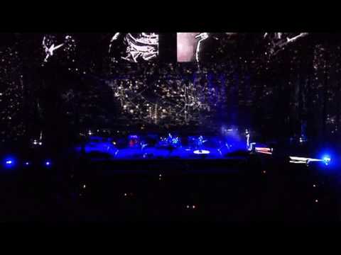 17 - U2 With Or Without You (Slane Castle 2001 Live) HD