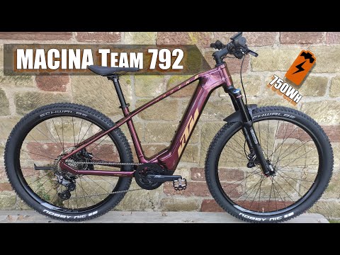 E-Bike / (4'099,-€) KTM MACINA TEAM 792 Bosch CX / Shimano / Santour // Fahrrad