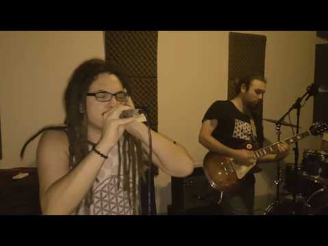 Leon Demaria and The Rootikal Band live at "La de Dios"