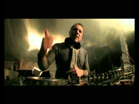 MR JUVE cu BABI MINUNE si DENISA - Jumatate eu jumatate tu