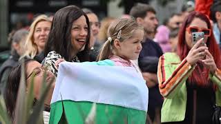 Пълна подкрепа от Бургас за националите ни по волейбол. Аплодисменти, чудесни момчета! Гордост сте!