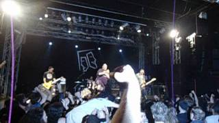 Ratos de Porão e CJ Ramone -  Commando ( Ramones Cover )