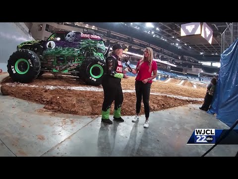 'Grave Digger' driver Kyrsten Anderson leaving mark on track