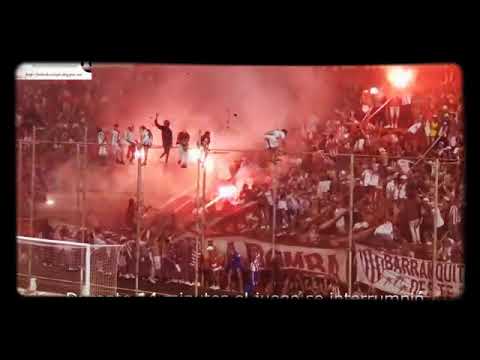 "La Barra De La Bomba " Barra: La Barra de la Bomba &bull; Club: Unión de Santa Fe