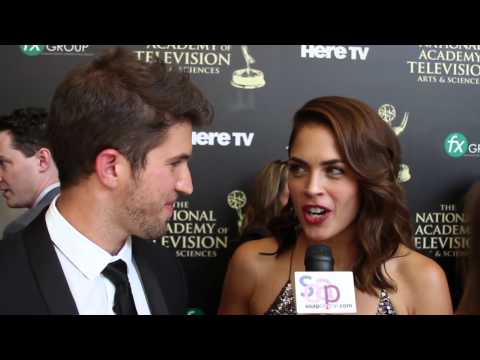download lagu mp3 mp4 Kelly Thiebaud, download lagu Kelly Thiebaud gratis, unduh video klip Kelly Thiebaud